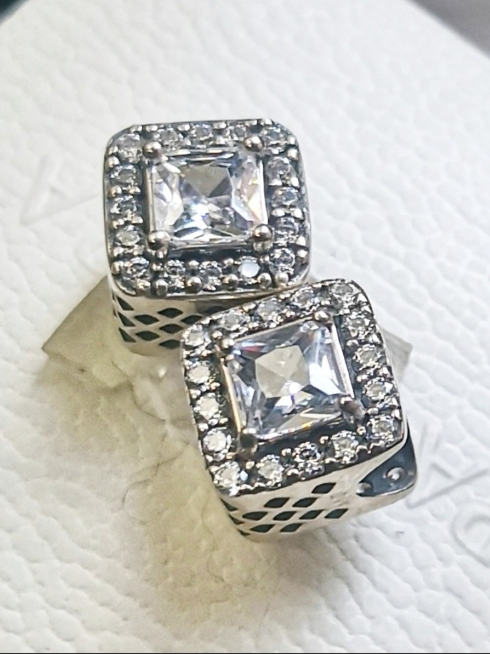 PANDORA SET OF 2 GEOMETRIC CZ CHARMS EXCELLENT CONDITION FIRM PRICE